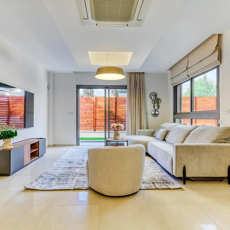 3-bedroom Beautiful In Gated Complex By The Sea Coralli 9 Limassol