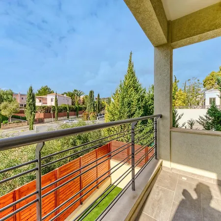 3-bedroom Beautiful In Gated Complex By The Sea Coralli 9